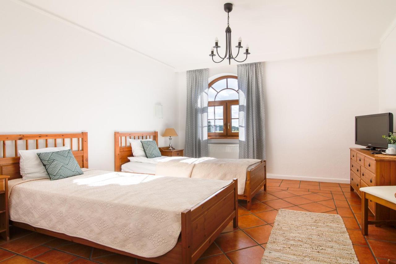 Hotel Lemoniada 3*
